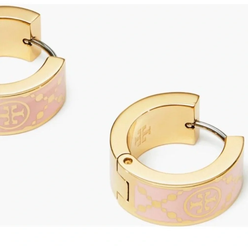 Tory Burch New Monogram Pink Enamel & Gold Plated Huggie Earrings - Picture 4 of 10